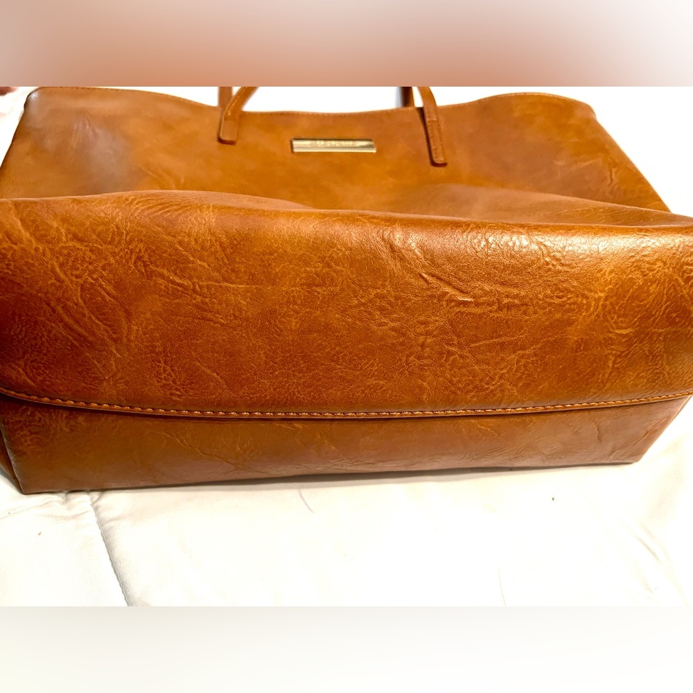 Montana West Tan Faux Leather Tote - Picture 5 of 8